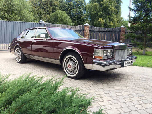 Cadillac Seville 4dr Sedan 1985